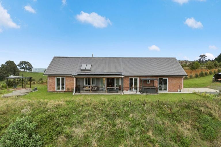 Photo of property in 386 Te Tahi Road, Puketotara, Te Awamutu, 3876
