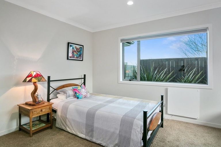 Photo of property in 23 Brancaster Place, Cambridge, 3434