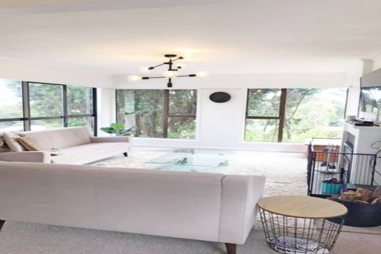 Photo of property in 36 Kiriwai Road, Paremata, Porirua, 5024