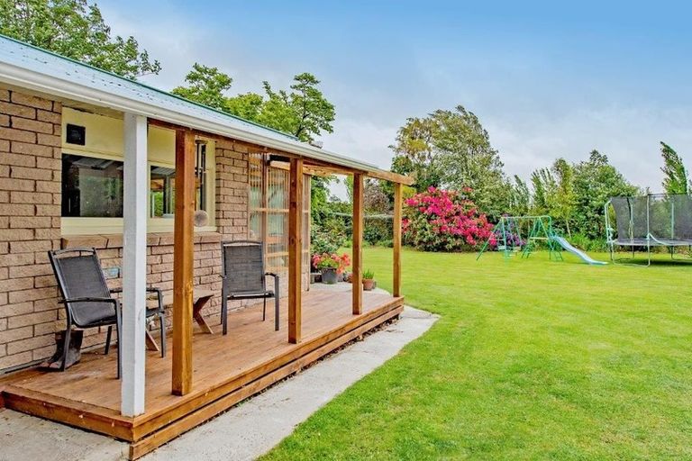 Photo of property in 39 High Street, Southbridge, 7602