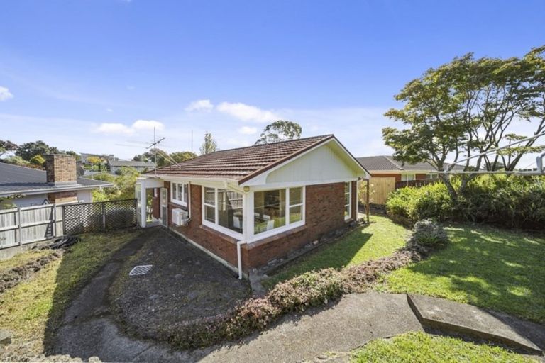 Photo of property in 10 Gerwyn Place, Pakuranga Heights, Auckland, 2010