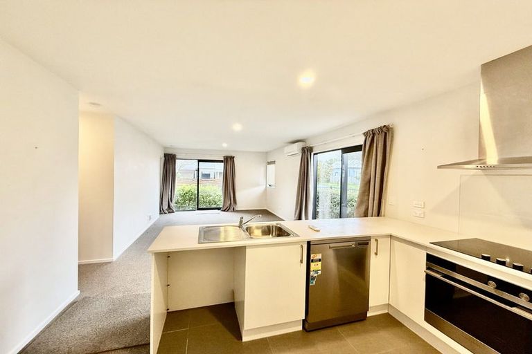 Photo of property in 2 League Lane, Phillipstown, Christchurch, 8011