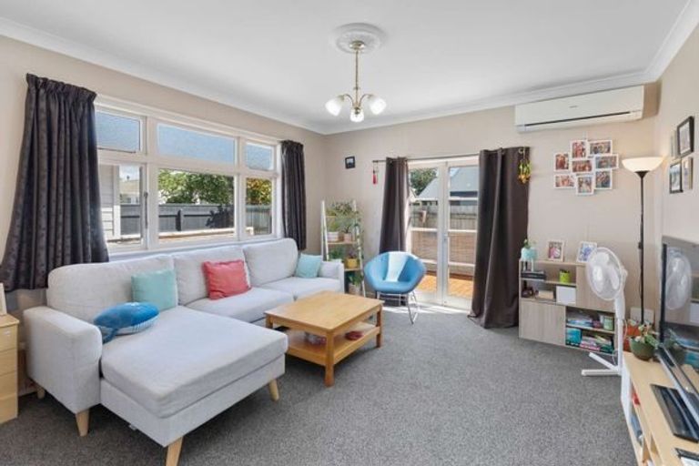 Photo of property in 61 Ferguson Street, Awapuni, Palmerston North, 4412
