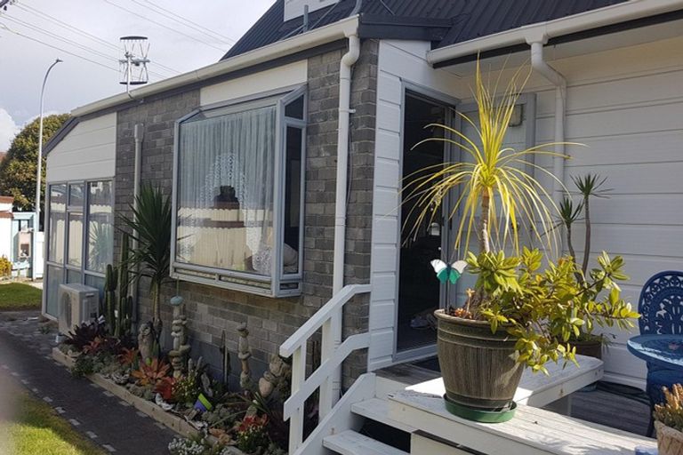 Photo of property in 19 Kaimanawa Street, Mount Maunganui, 3116