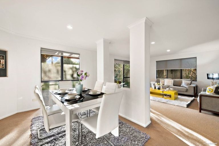 Photo of property in 17 Erne Crescent, East Tamaki, Auckland, 2016