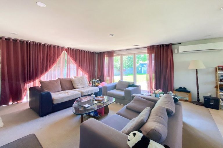 Photo of property in 45 Hooker Avenue, Bryndwr, Christchurch, 8053