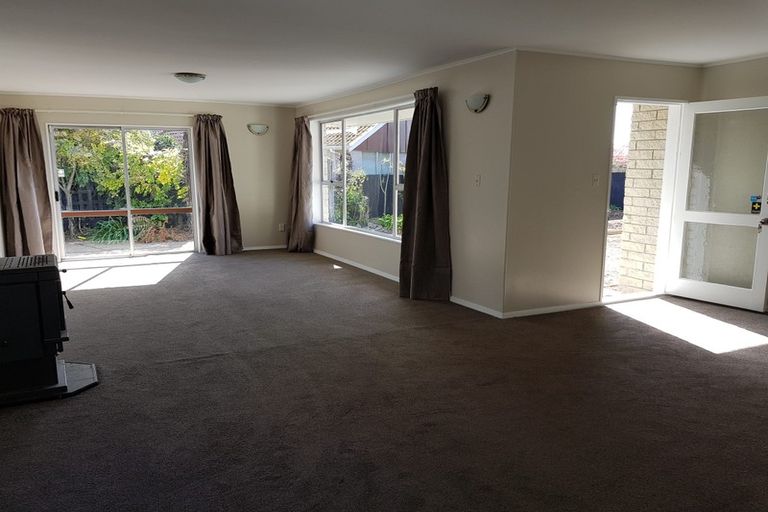 Photo of property in 9 Seafield Place, South New Brighton, Christchurch, 8062