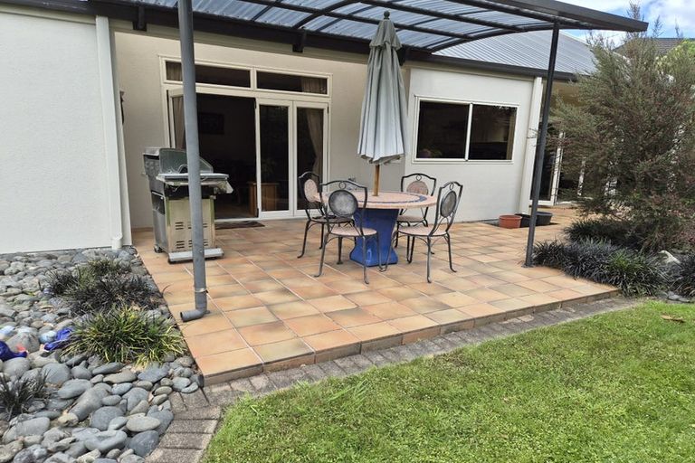 Photo of property in 81 Harrowfield Drive, Harrowfield, Hamilton, 3210