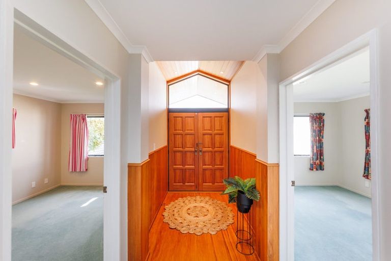 Photo of property in 15 Woodland Grove, Feilding, 4702