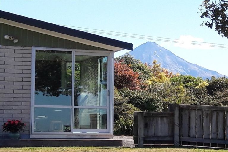 Photo of property in 2599 Mountain Road, Tariki, Stratford, 4394