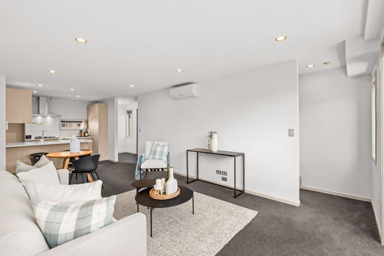 Photo of property in 2/372 Worcester Street, Linwood, Christchurch, 8011