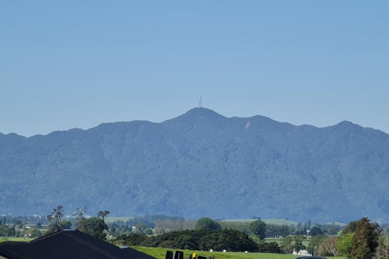 Photo of property in 13 Hoki Avenue, Morrinsville, 3300