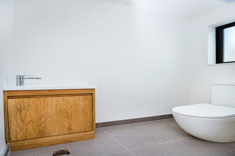 Photo of property in 145 Albany Highway, Unsworth Heights, Auckland, 0632