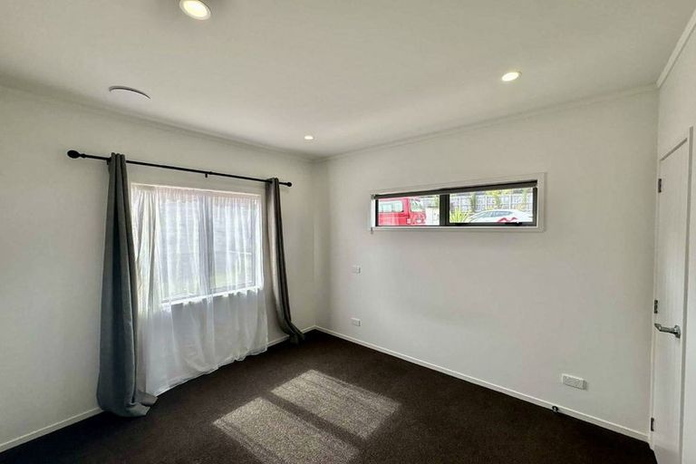 Photo of property in 6 Whenu Way, Bell Block, New Plymouth, 4312