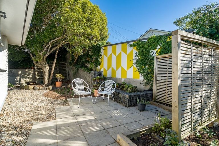 Photo of property in 28 Carson Street, Mornington, Dunedin, 9011
