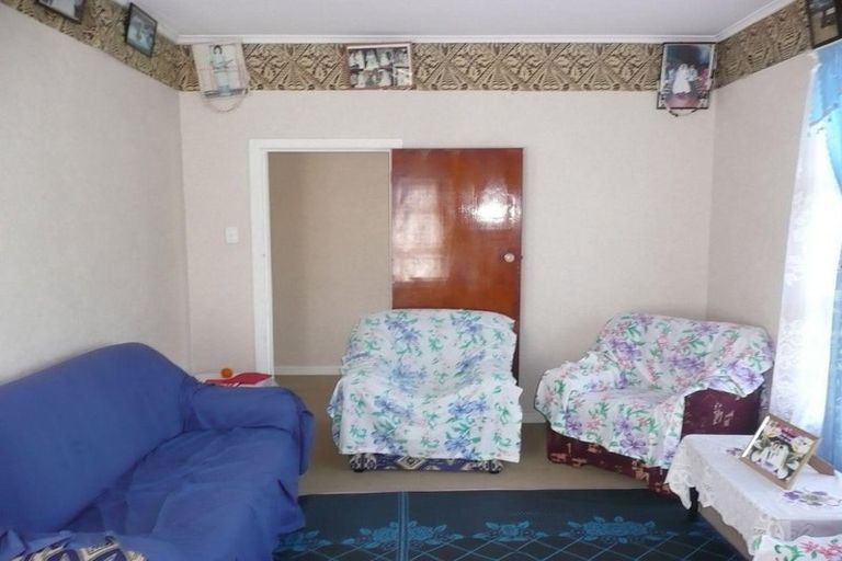 Photo of property in 6 Ballance Avenue, Papatoetoe, Auckland, 2104