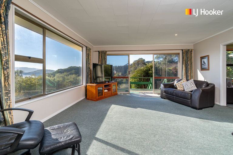 Photo of property in 30 Frances Street, Broad Bay, Dunedin, 9014