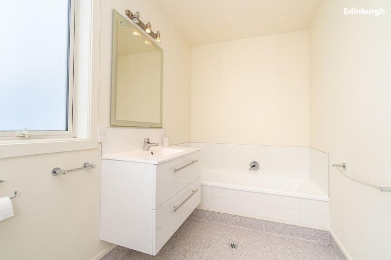 Photo of property in 136 Dundas Street, North Dunedin, Dunedin, 9016