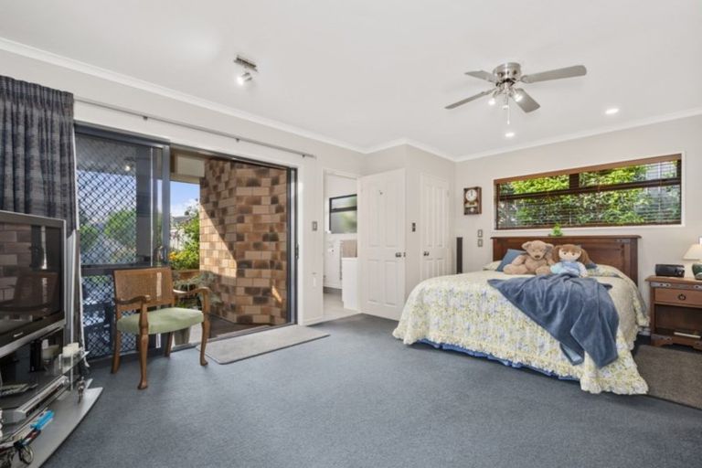 Photo of property in 19 Jarrah Park Drive, Pyes Pa, Tauranga, 3112