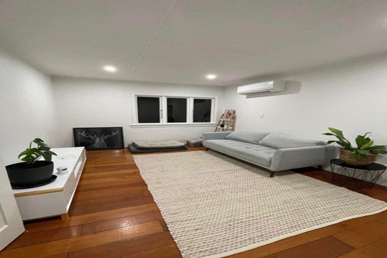 Photo of property in 45 York Street, Moera, Lower Hutt, 5010