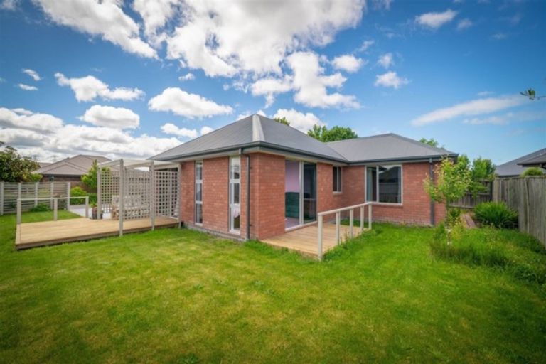 Photo of property in 2 Mimosa Lane, Yaldhurst, Christchurch, 8042