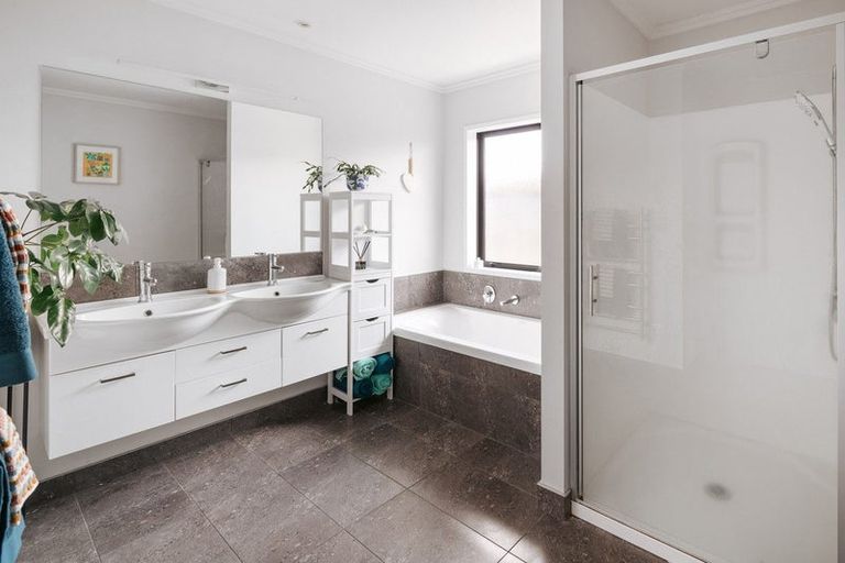 Photo of property in 30 Aria View, Bethlehem, Tauranga, 3110