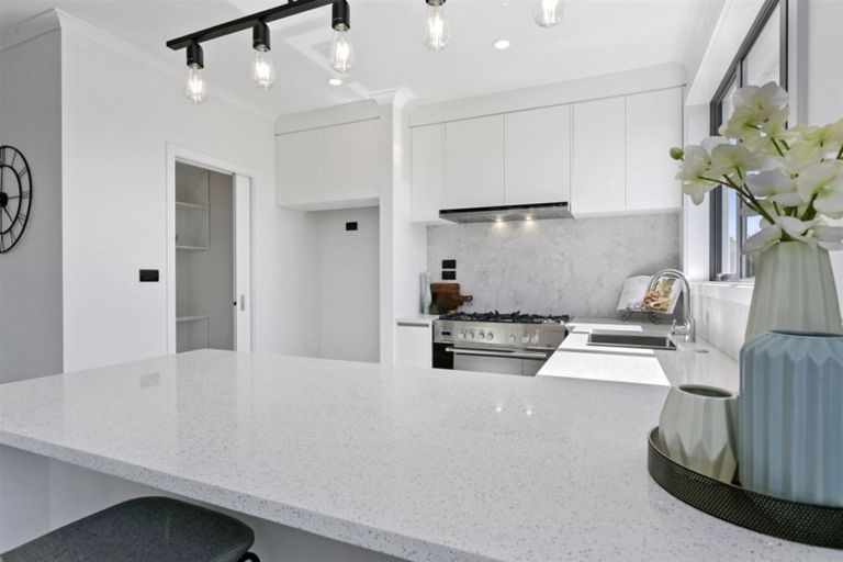 Photo of property in 20 Rose Leigh Drive, Cambridge, 3434