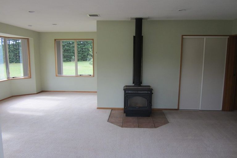 Photo of property in 123 Racecourse Road, Amberley, 7482