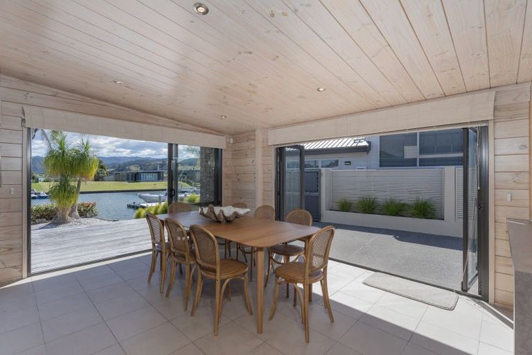 Photo of property in 115 Motu Hei, Pauanui, Hikuai, 3579