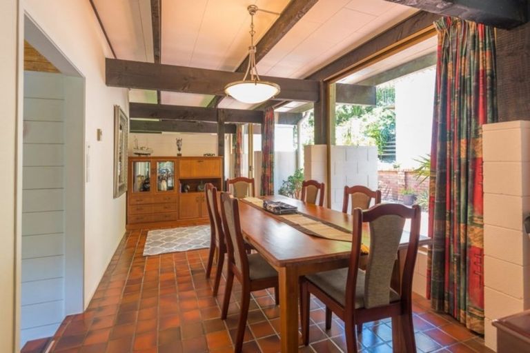 Photo of property in 289 Point View Drive, Shamrock Park, Auckland, 2016