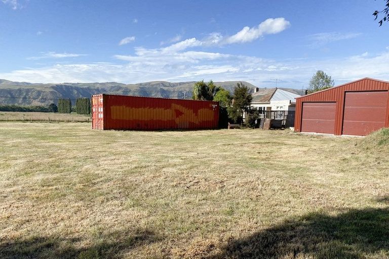 Photo of property in 3 Mckellar Street, Duntroon, Oamaru, 9494