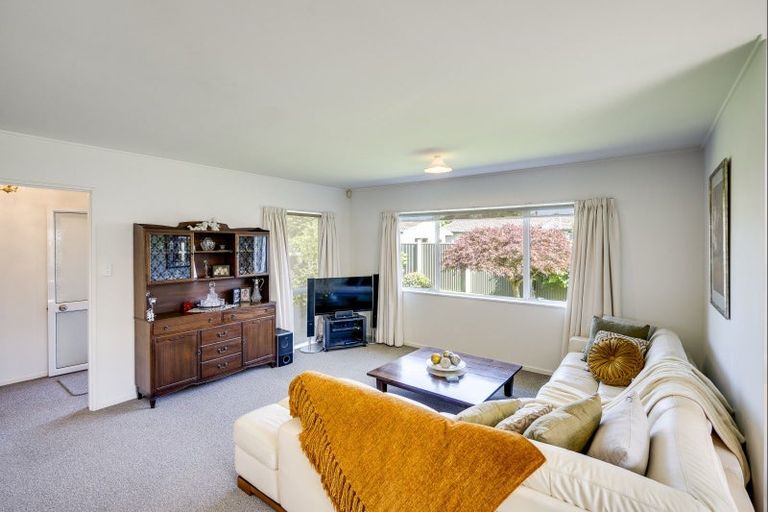 Photo of property in 425 Southland Place, Raureka, Hastings, 4120