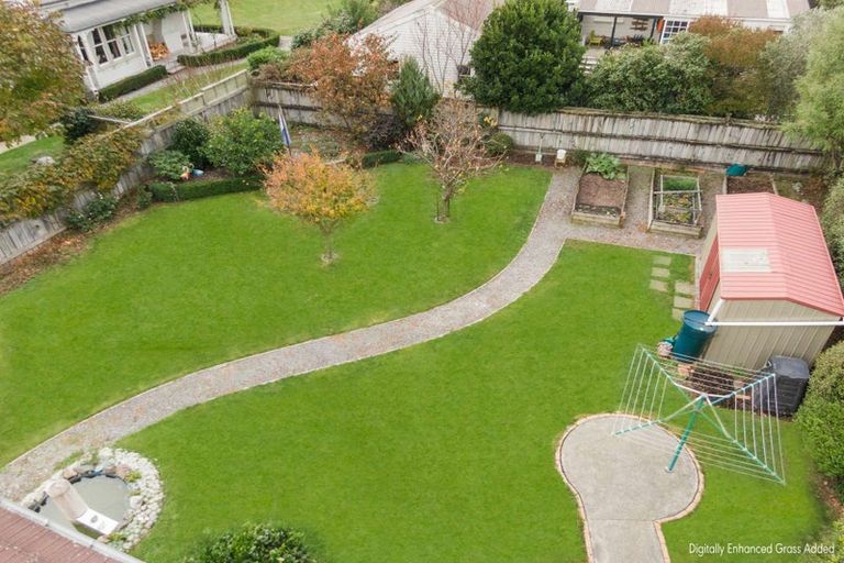 Photo of property in 3 Tararua Crescent, Carterton, 5713