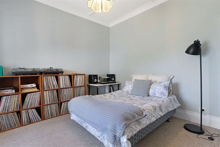 Photo of property in 17 Arawa Street, New Lynn, Auckland, 0600