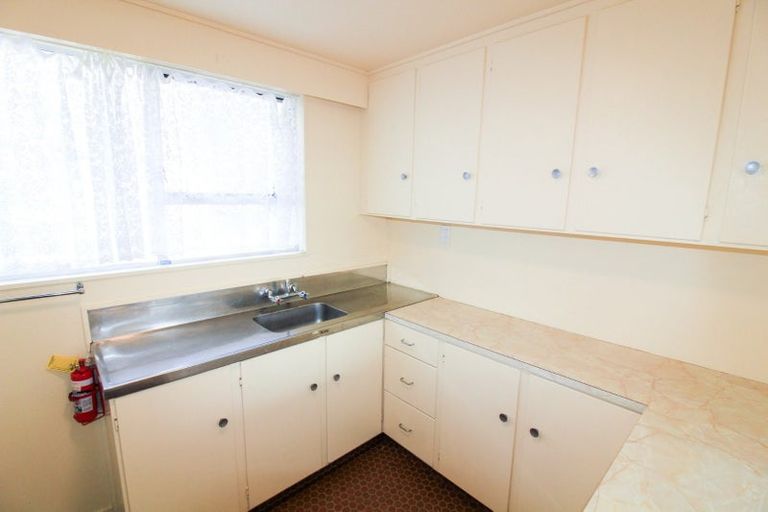 Photo of property in 5 Hawker Street, Mount Victoria, Wellington, 6011