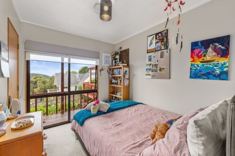 Photo of property in 11 Falls View Road, Haruru, 0204