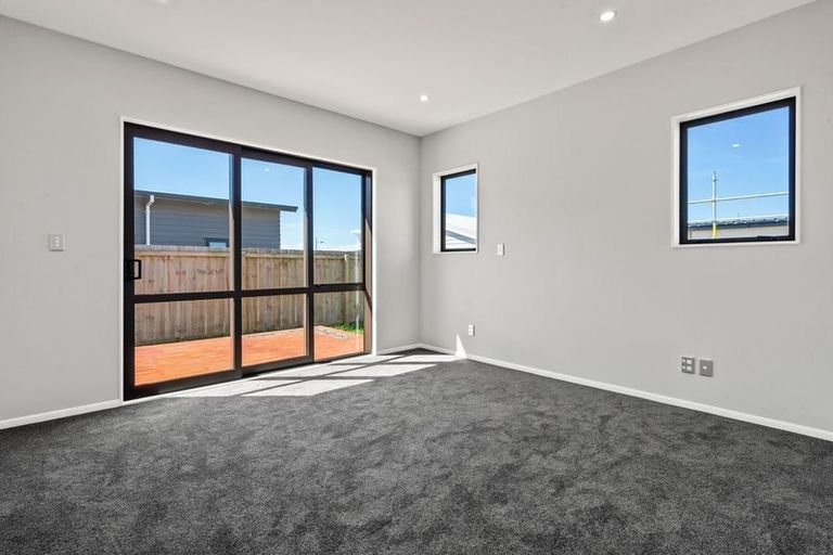 Photo of property in 55 Clarks Beach Road, Clarks Beach, 2122