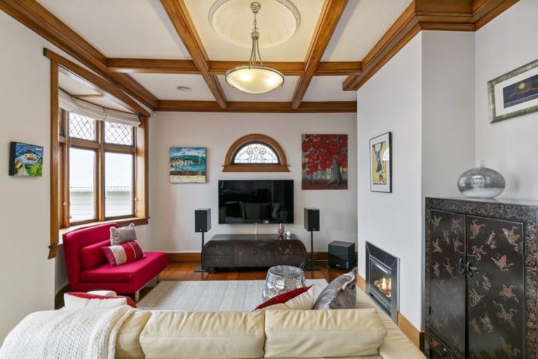 Photo of property in 450 Evans Bay Parade, Hataitai, Wellington, 6021