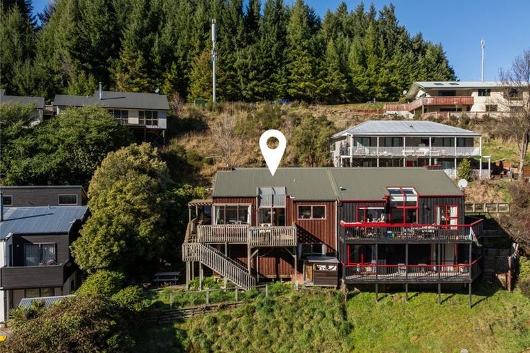 Photo of property in 225a Fernhill Road, Sunshine Bay, Queenstown, 9300