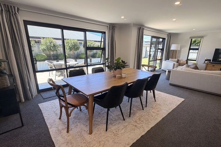 Photo of property in 8 Cherry Place, Maewa, Feilding, 4702