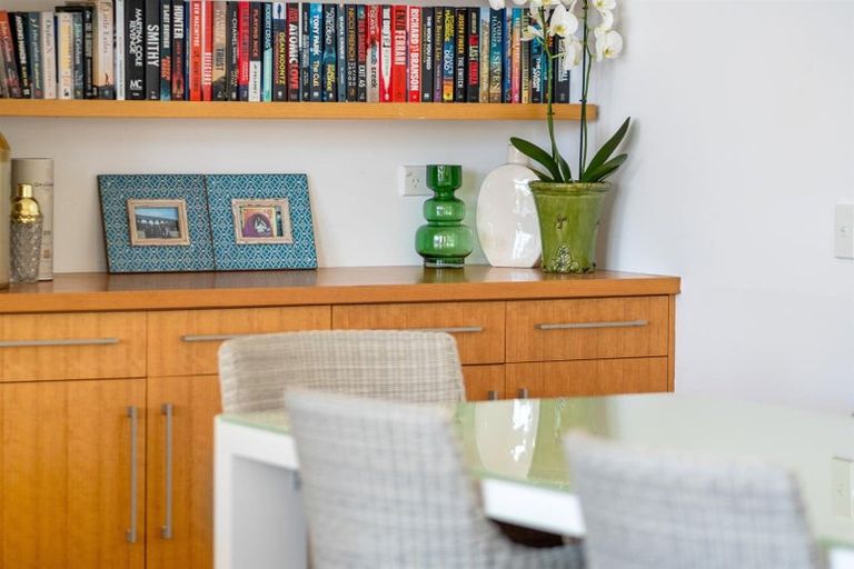 Photo of property in 35 Lagoon Way, Omaha, 0986