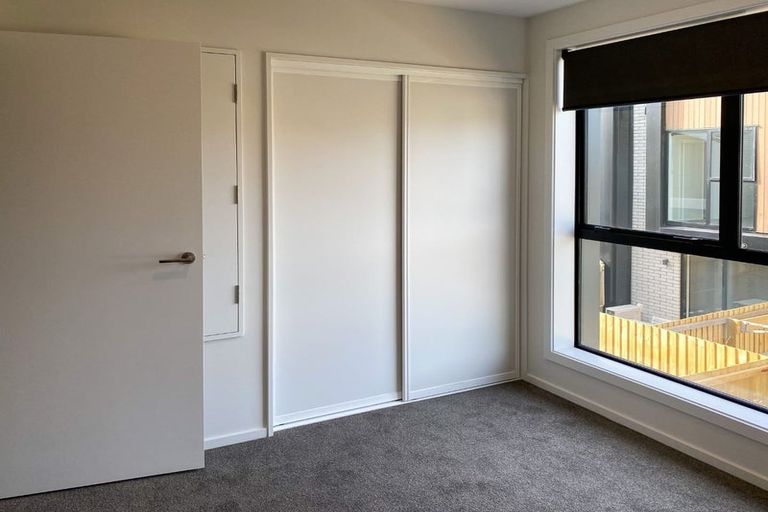 Photo of property in 2/331 Lincoln Road, Addington, Christchurch, 8024