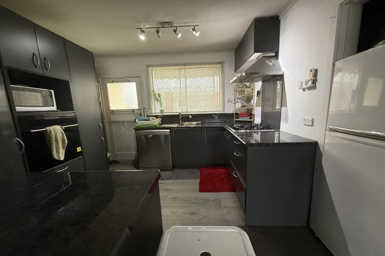 Photo of property in 7/246 Main Road, Tawa, Wellington, 5028