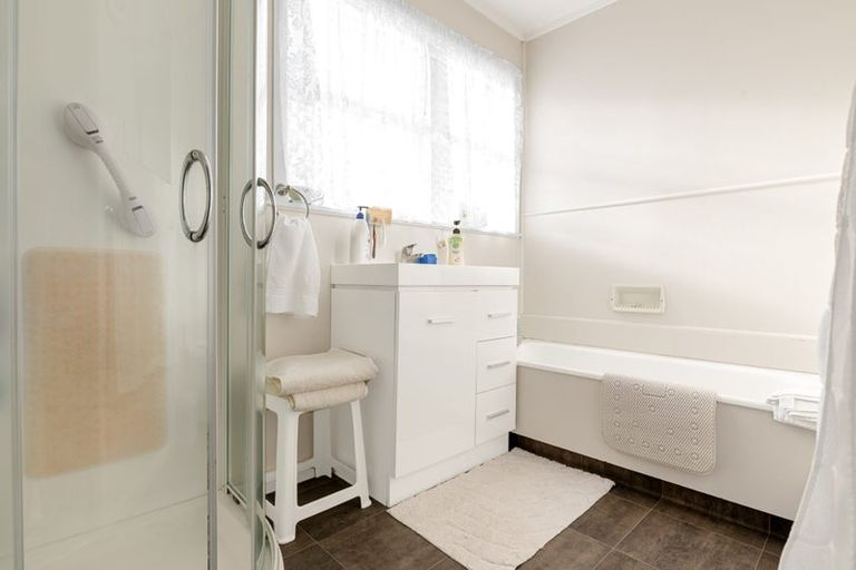 Photo of property in 1 Katherine Place, Melville, Hamilton, 3206