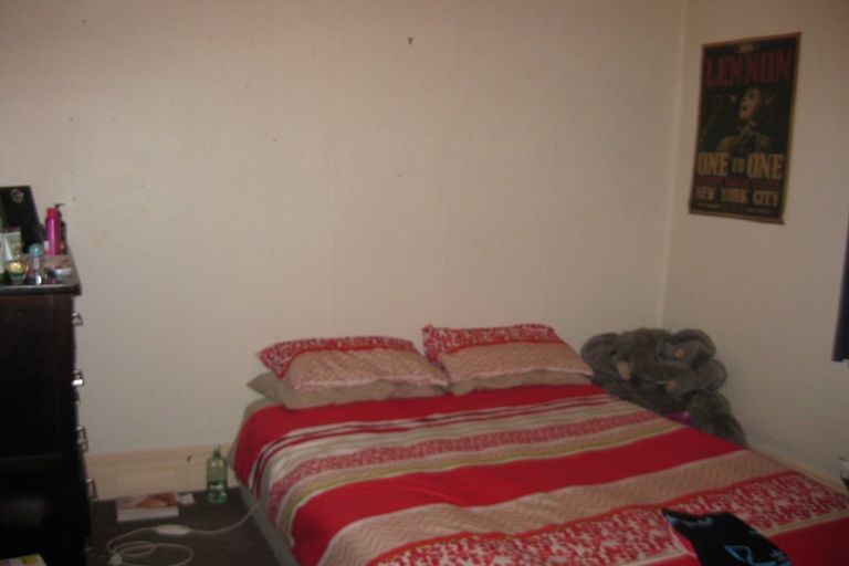 Photo of property in 158 Oriental Parade, Oriental Bay, Wellington, 6011