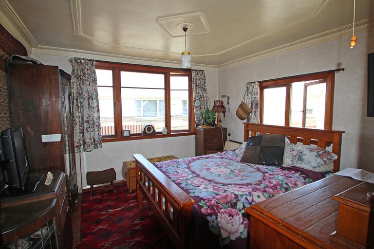 Photo of property in 15 Balmoral Street, Oamaru North, Oamaru, 9400