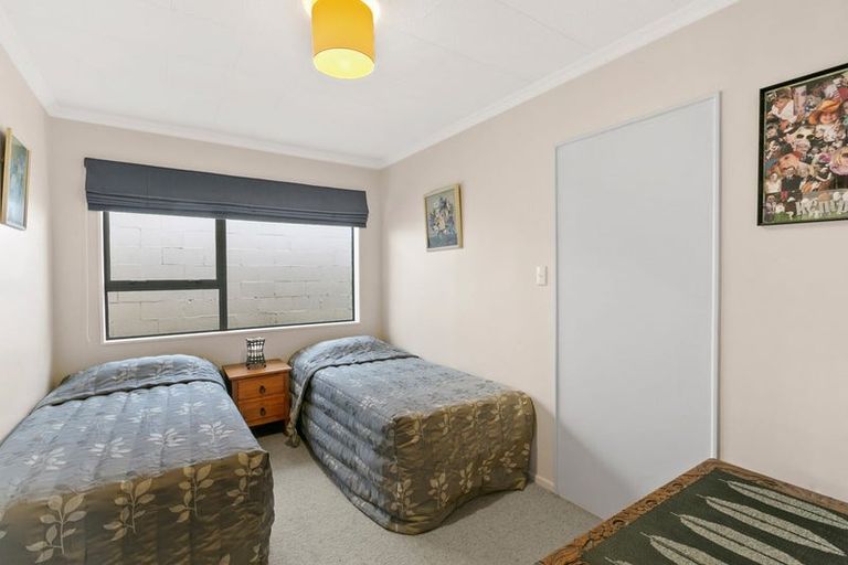 Photo of property in 76a Tukapa Street, Westown, New Plymouth, 4310