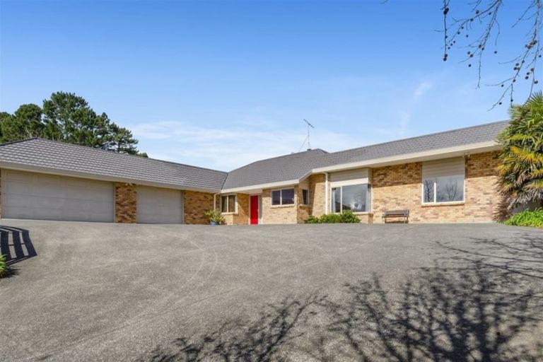Photo of property in 1170 East Coast Road, Redvale, Albany, 0794