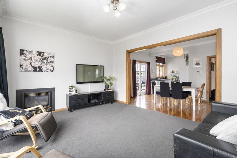 Photo of property in 7 Chelwood Street, Takaro, Palmerston North, 4412