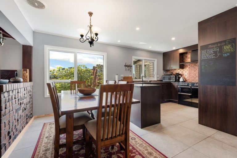 Photo of property in 88 Avro Road, Blue Mountains, Upper Hutt, 5371